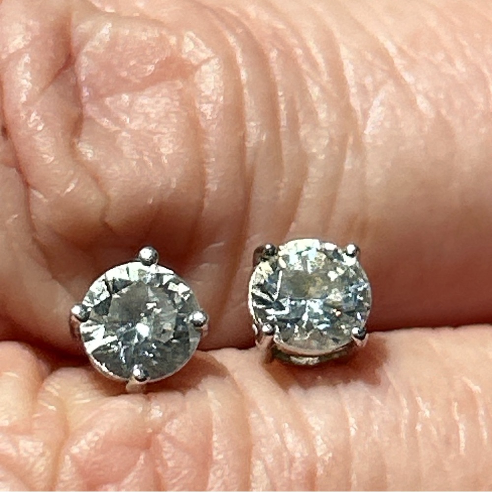 Sparkling White Gemstone Sterling Silver Stud Earrings